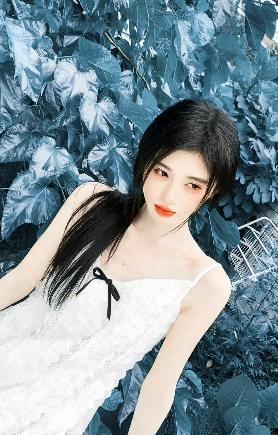 🍊鞠婧祎 🍊鞠婧祎阿黛 "月色朦胧如皎珠 春风烟雨一样等你 水漫漫 思念如疾