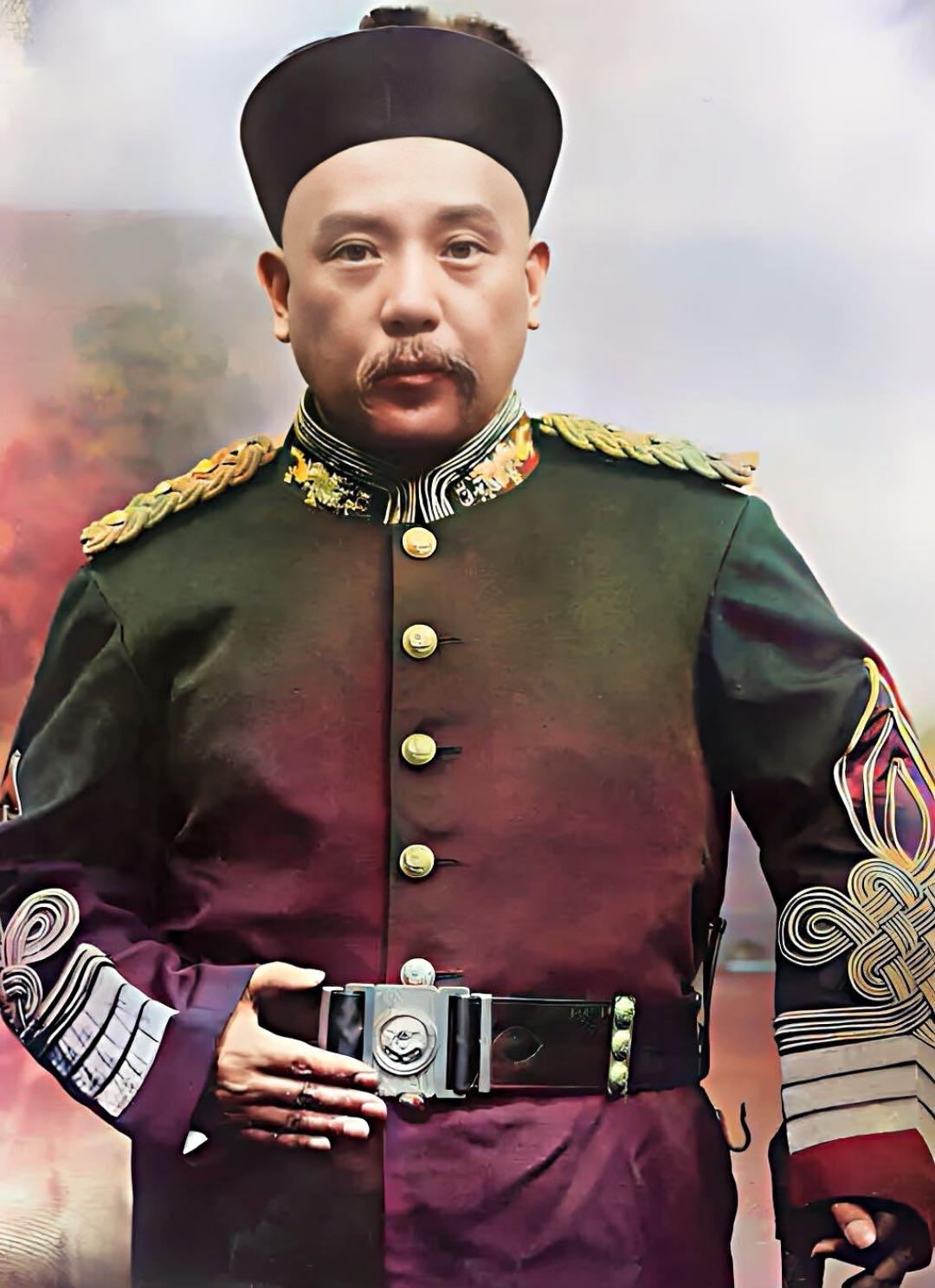 袁世凯（1859年9月16日—1916年6月6日），中国近代史上著名的...