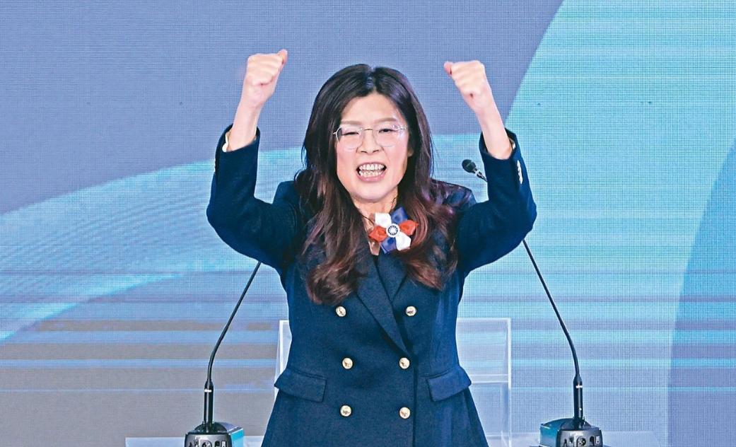 蔡正元博士近来对郑丽文有些善意的提醒，比如她心直口快，提到国民党未必只有卢秀燕要