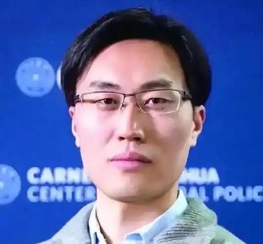 留美专家赵通，公开喊话让中国人好好反思，把造核武器的精力和财力都省下来去搞建设。