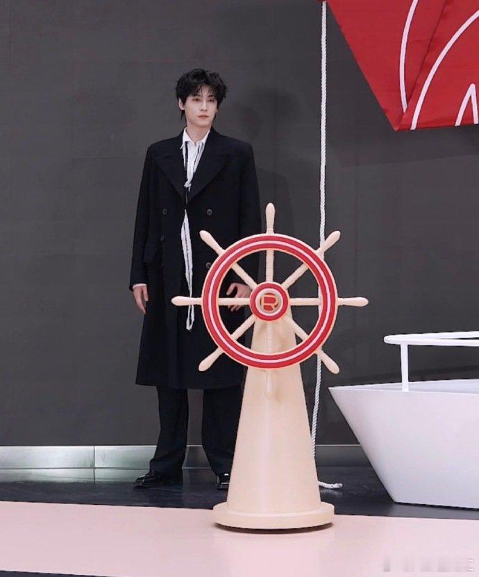 田栩宁宁波活动生图状态田栩宁巴黎欧莱雅活动状态田栩宁亮相宁波巴黎欧莱雅线下活动，