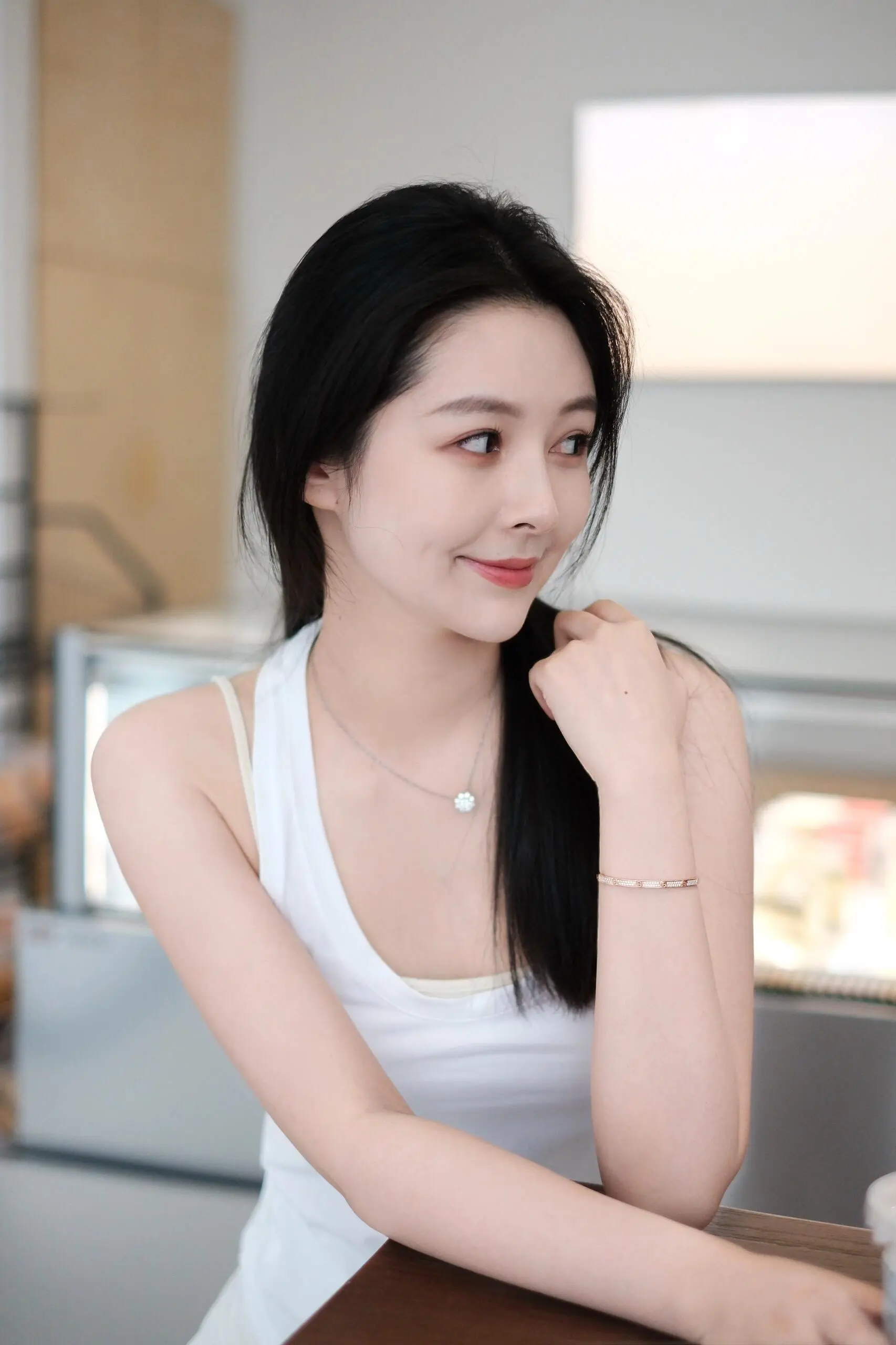 以前心心念念的东西，现在不想要了;以前较真的事情，现在也没那么在乎了。...