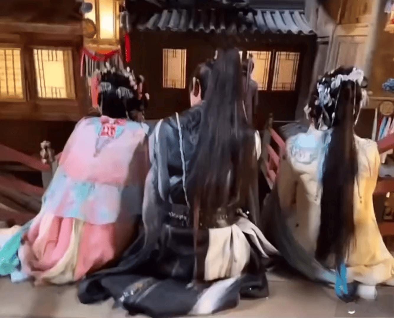 没见过的图，又是人从人[抓狂][哈哈][哈哈][哈哈]丁禹兮｜虞书欣｜禹宙中欣 