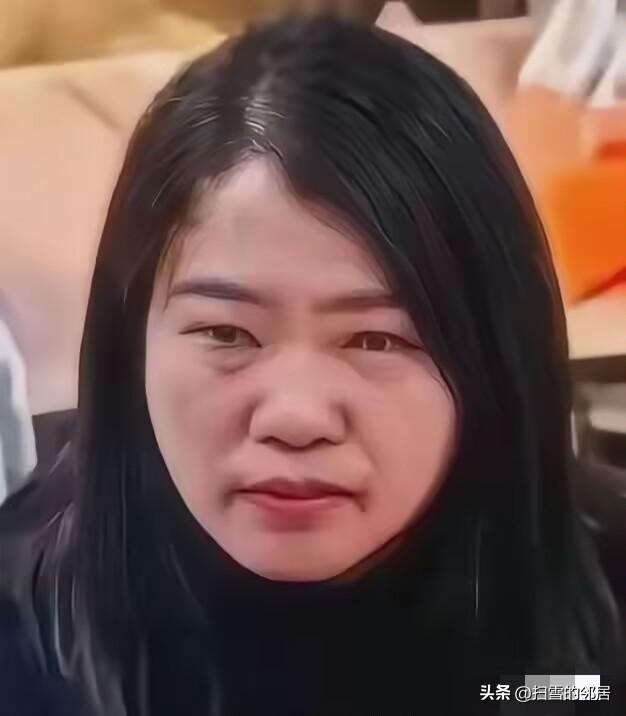 泼汤女子终于露面，道歉时提了个要求，网友彻底怒了
前几天，保定高阳一家餐厅里，一