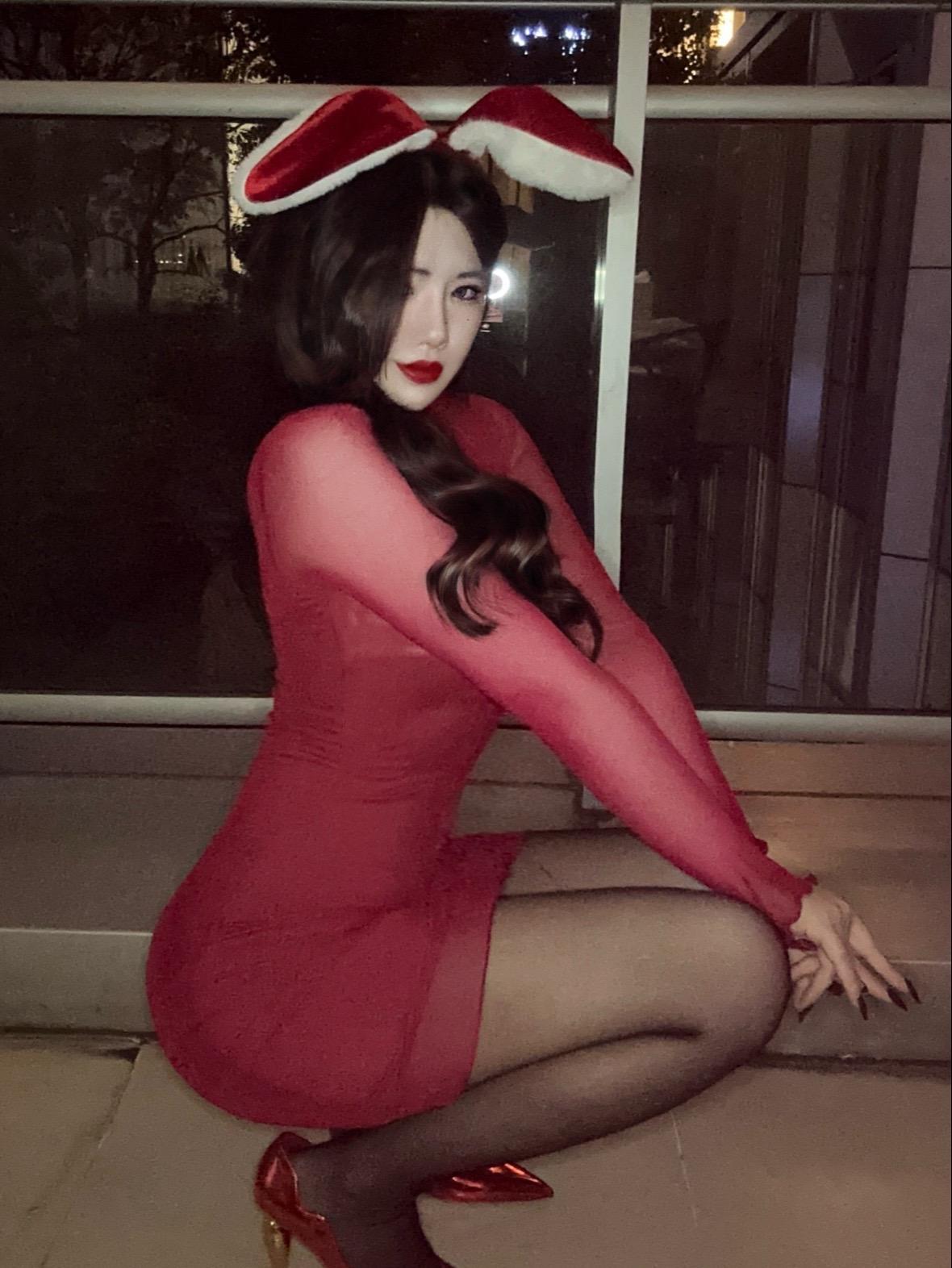 姐姐祝你圣诞 新年 2025年全年都快乐🎉🎉