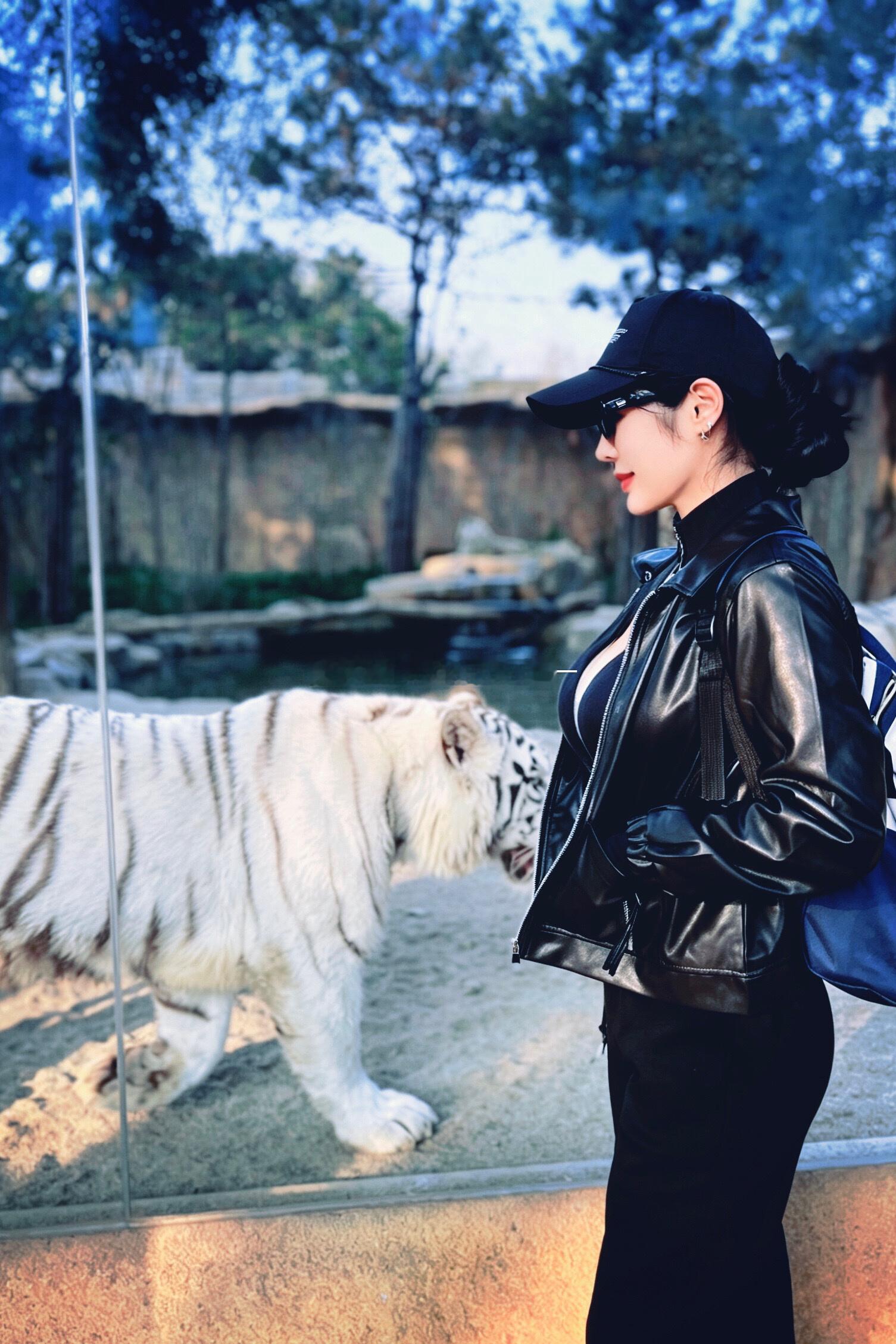 游客照🐅  ​​​