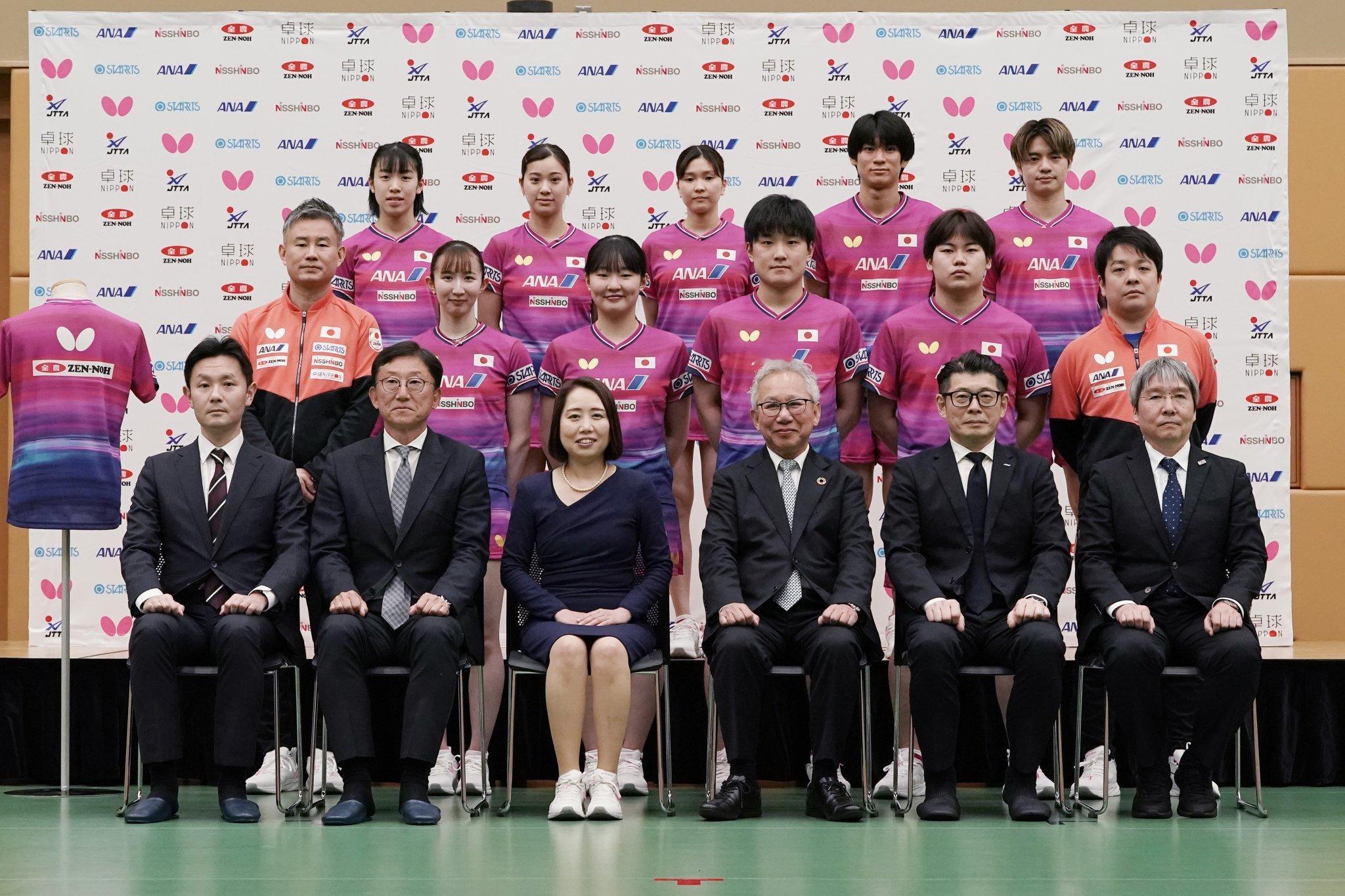 张本智和张本智和2026年伦敦世乒赛 🏓伦敦团体世乒赛🇬🇧合照📷图1: 