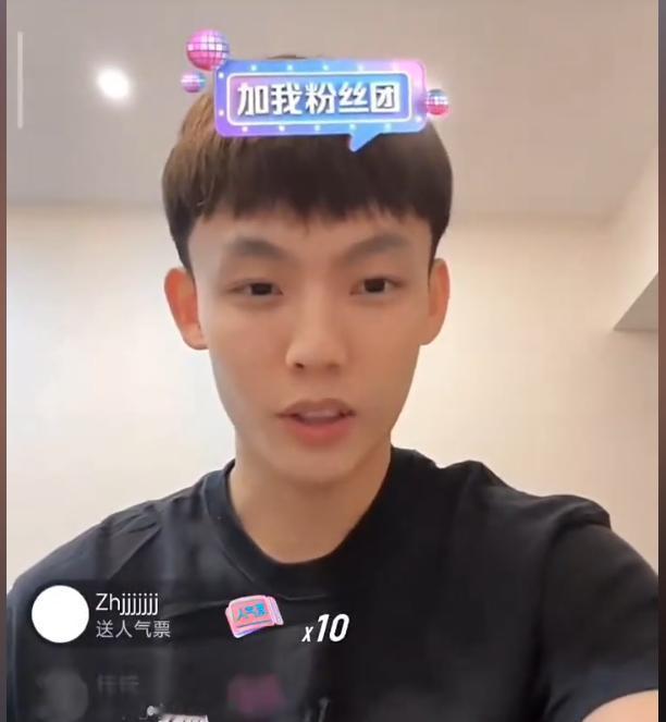 最后5分钟，杜锋宁愿输球也不敢让徐杰上！G3生死战，这位新科全明星票王只打了17