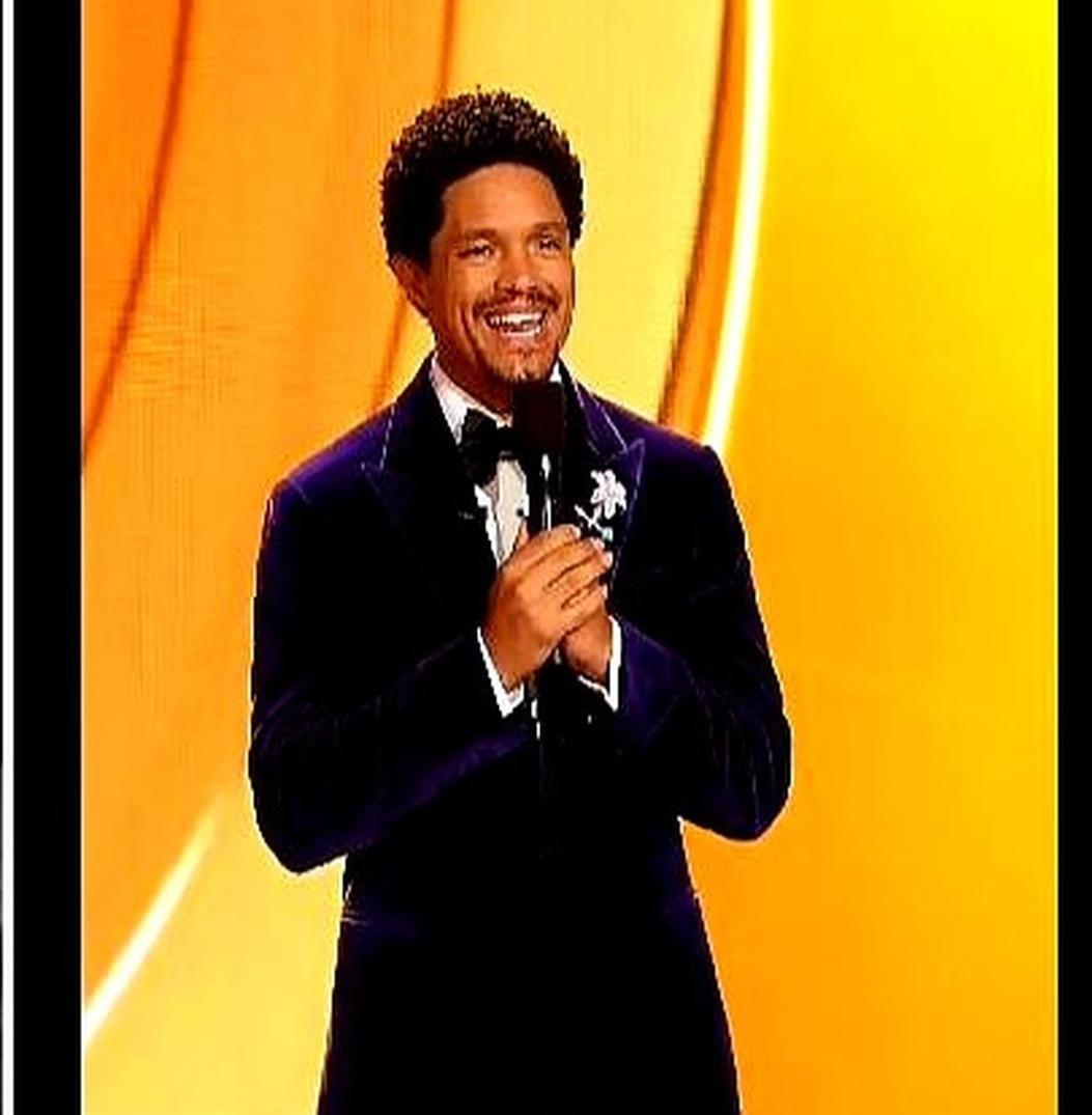 崔娃，这次惹毛了特朗普，本来就不对付，还在格莱美音乐奖调侃特朗普……
近日，美国