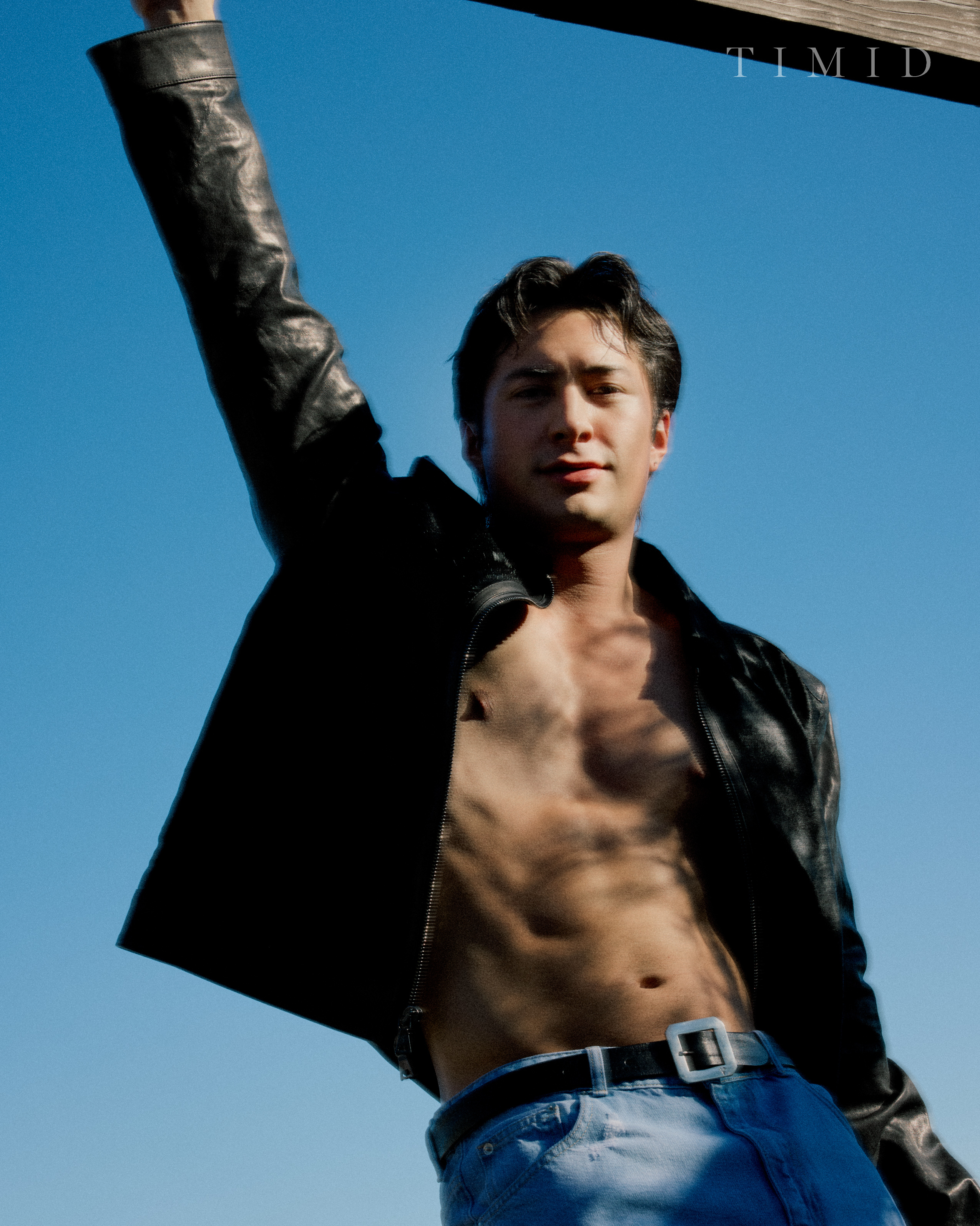 哈德森·威廉姆斯将出席即将举行的第98届奥斯卡 颁奖典礼！凭借巅峰对决 大火特火