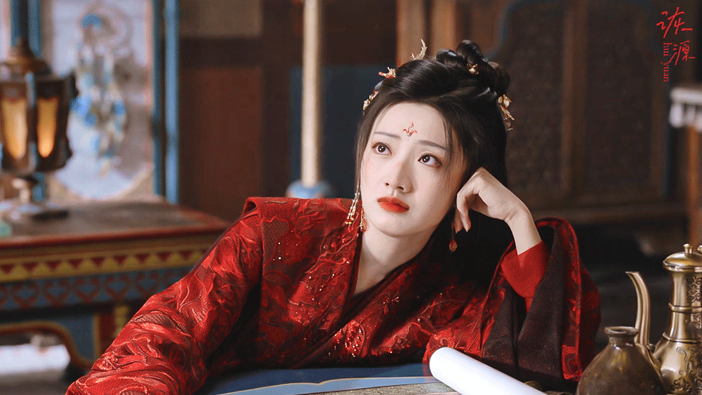黄羿 《佳偶天成》左盈盈 / 动图▷EP27-07 红衣+花钿-撑头 想家 难过