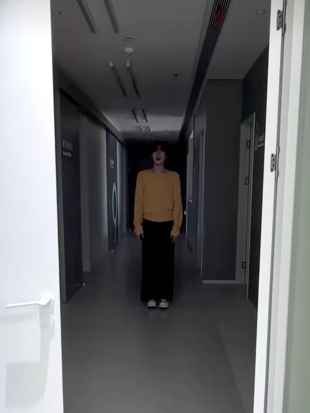 一只猪鼻蛇还装鬼吓人呢？