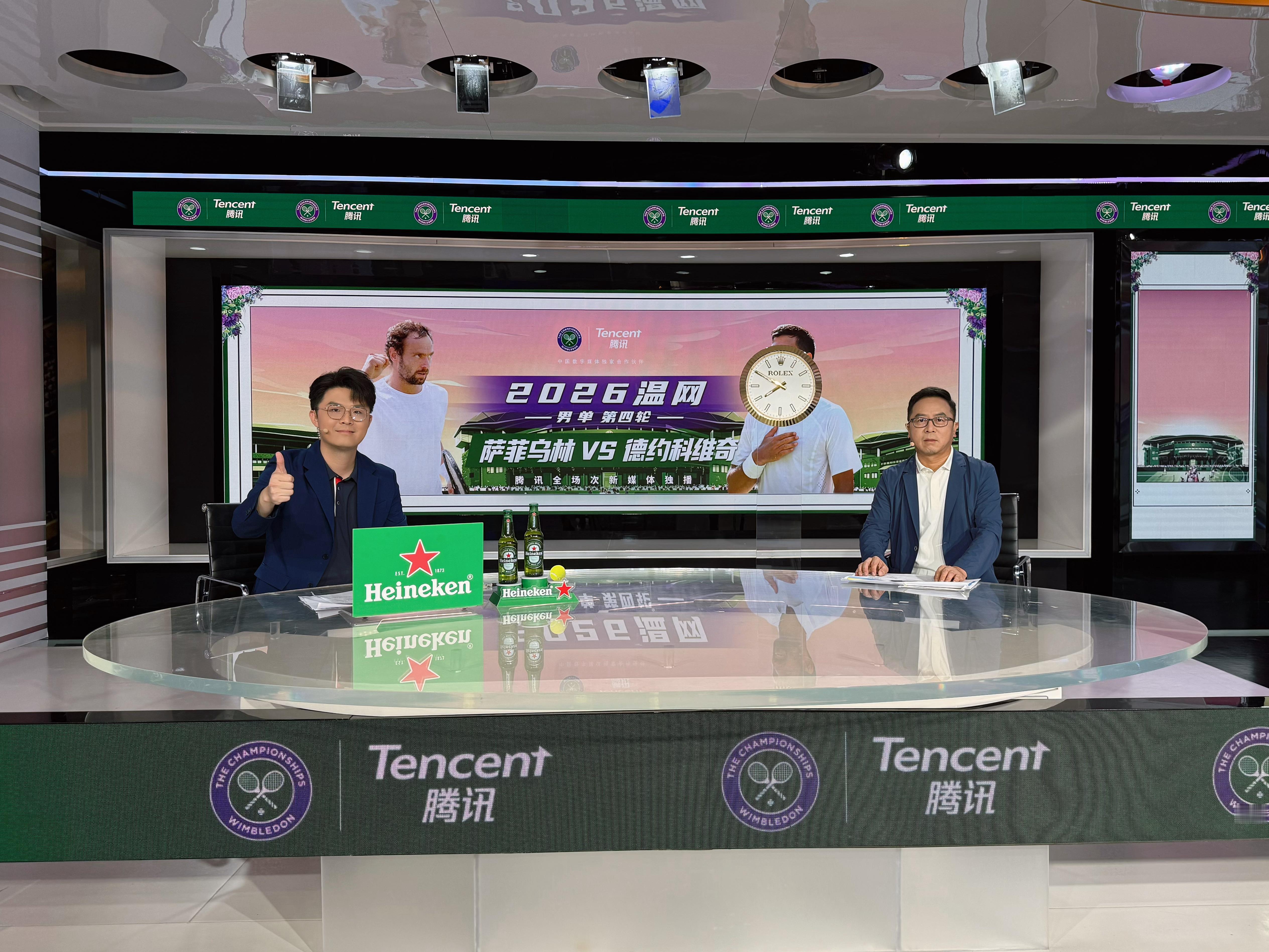温网的故事讲完了🎙️感谢大家过去两周的陪伴我们下一个赛场见辛纳卫冕温网男单冠军