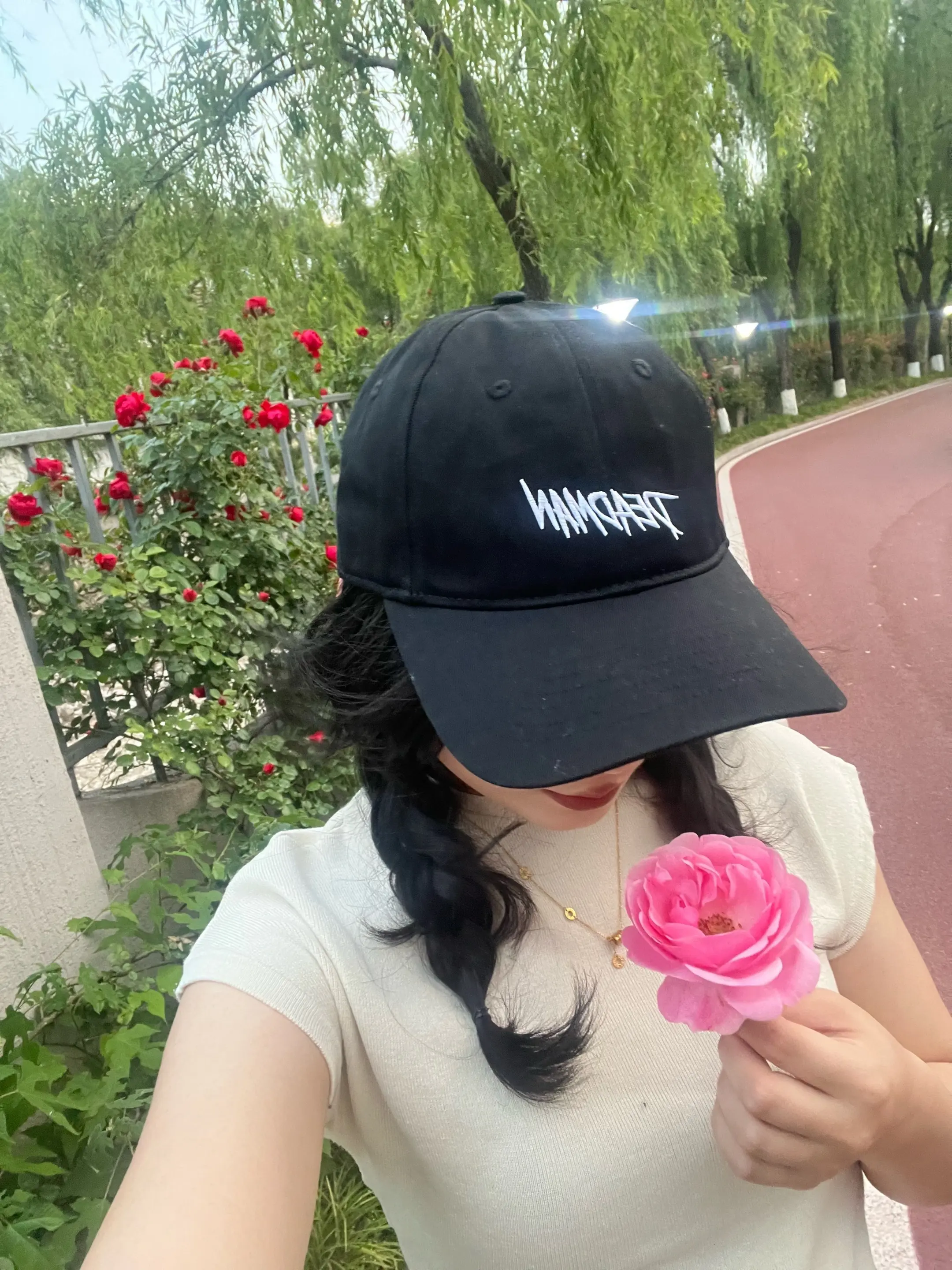 拿到喜欢的帽子我就这样