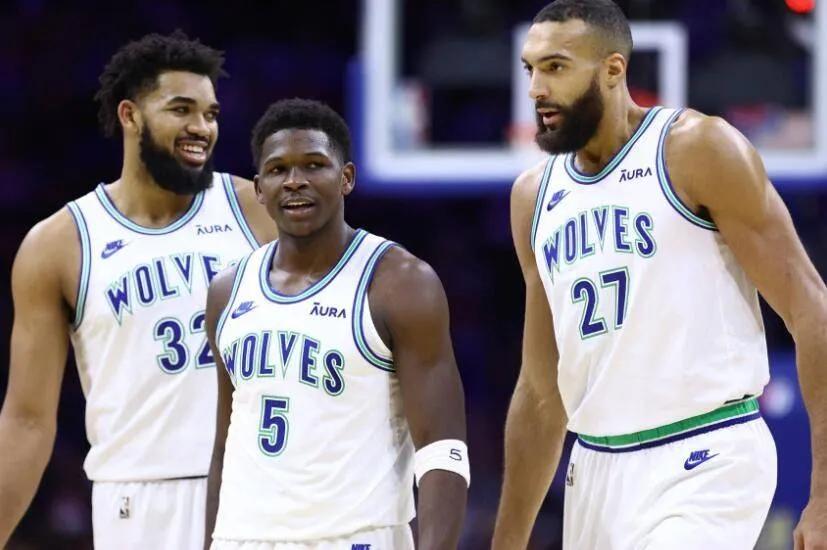 
西决落下帷幕，胜者独行侠，败者森林狼。竞技场胜者王败者寇。但在我眼里两支球队是