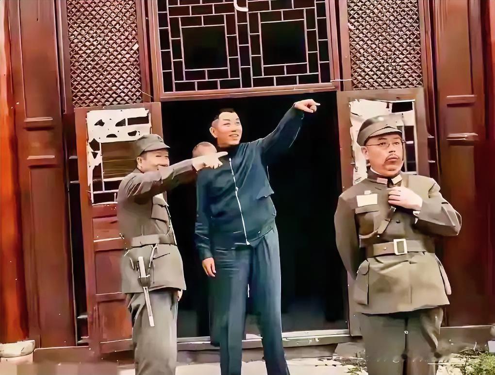 西安事变前夕，张学良和杨虎城的最后合影：拍完这张照片，一个被囚54年，一个满门被