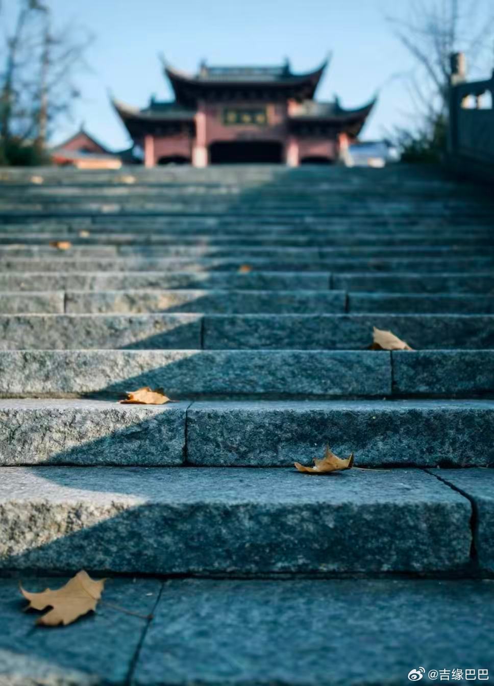缘主，接下来你要走一段上坡路了！ ​​​
