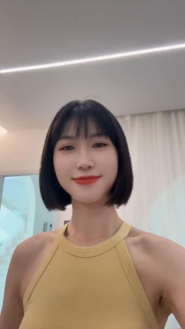 这么热的天气，气质都热没了。