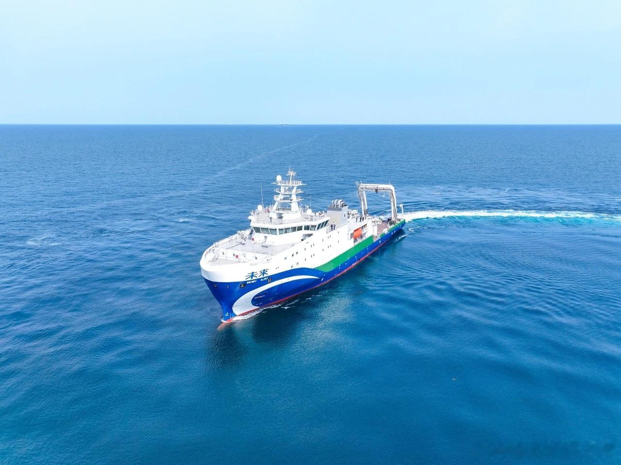 2025年7月23日，我国自主研制的深远海绿色智能技术试验船“未来”号在江苏无锡