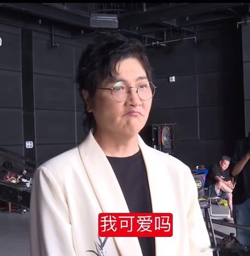 #孙楠歌手宣传片# 孙楠的小表情好可爱🤗 ​​​
