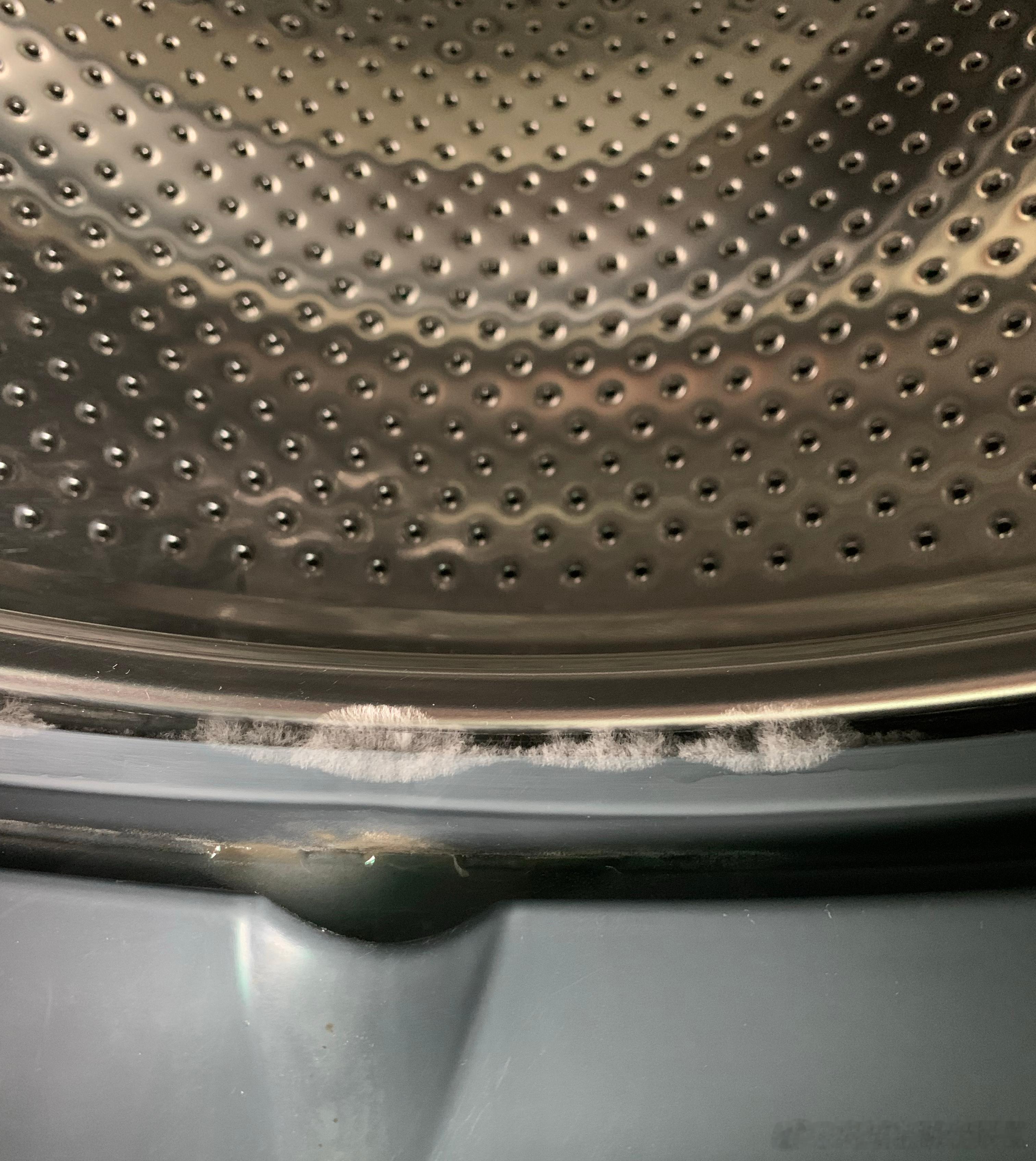 一周没在家，打开洗衣机，发霉攻击，这就是南方阴雨天的威力[揣手] ​​​