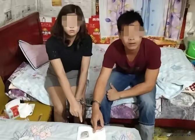 真希望，“卖淫女”这个带有侮辱性的词语，在不远的将来，能够从可见的文字里，以及人