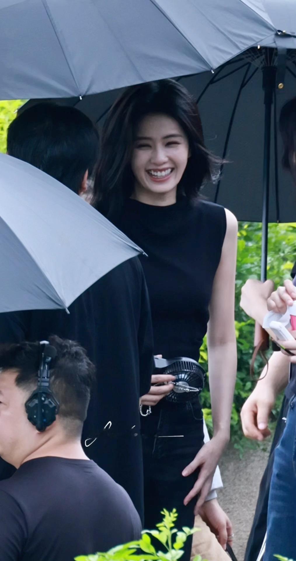 笑妍 