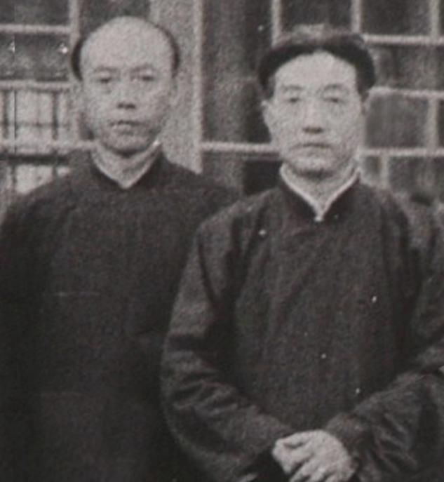 1939年，齐白石的弟子李苦禅了解到共产党缺少经费，他一口气画了100个扇面，筹