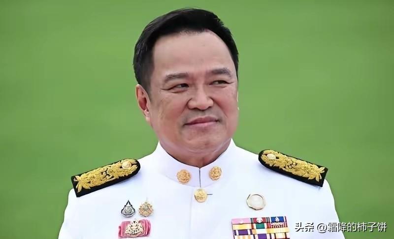 9月29日，泰国首相阿努廷表示在四个月内吸引200万中国游客。
 
这一目标面临