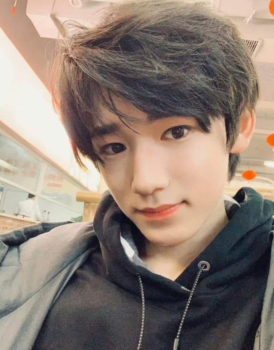 相同的角度不一样的时间宋亚轩会一直是宋亚轩🥹宋亚轩全世界最好的宋亚轩宋亚轩会一