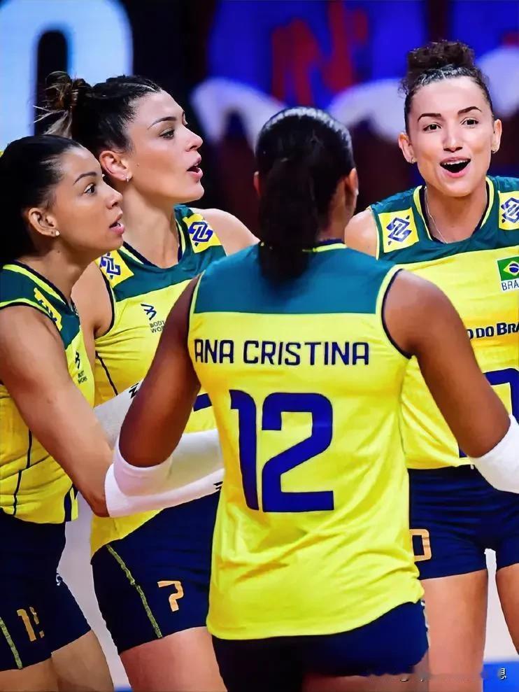 2024世界女排联赛最新🆕战报:
6月2日
(中国澳门赛区)
巴西女排3-0(