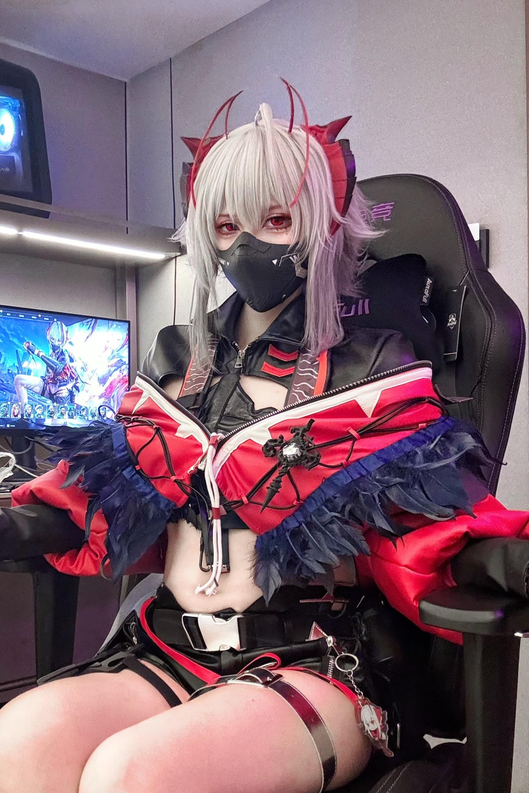 鼠鼠都在哪呢？     手动改的ew的cos服