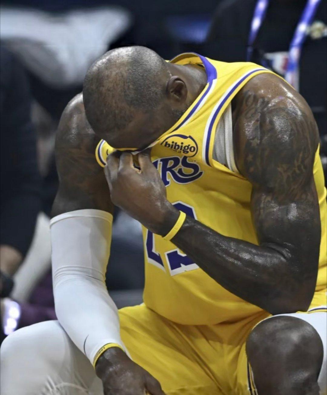 詹姆斯或将在今夏离开湖人据名记爆料，湖人与詹姆斯双方似乎都已准备在今夏分道扬镳。