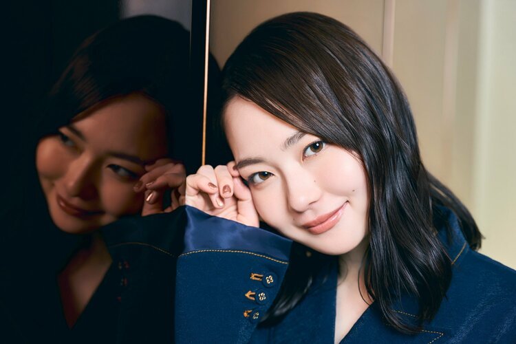 日娱新闻山田杏奈 山田杏奈 杂志《双叶社 the change》采访美图 