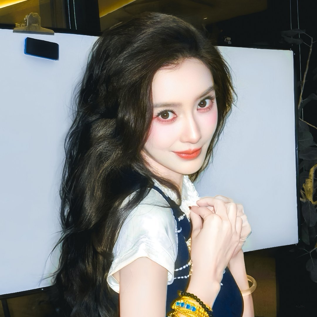 angelababy 纽芝兰代言人angelababy杨颖 "你眼里倒映的星河浪