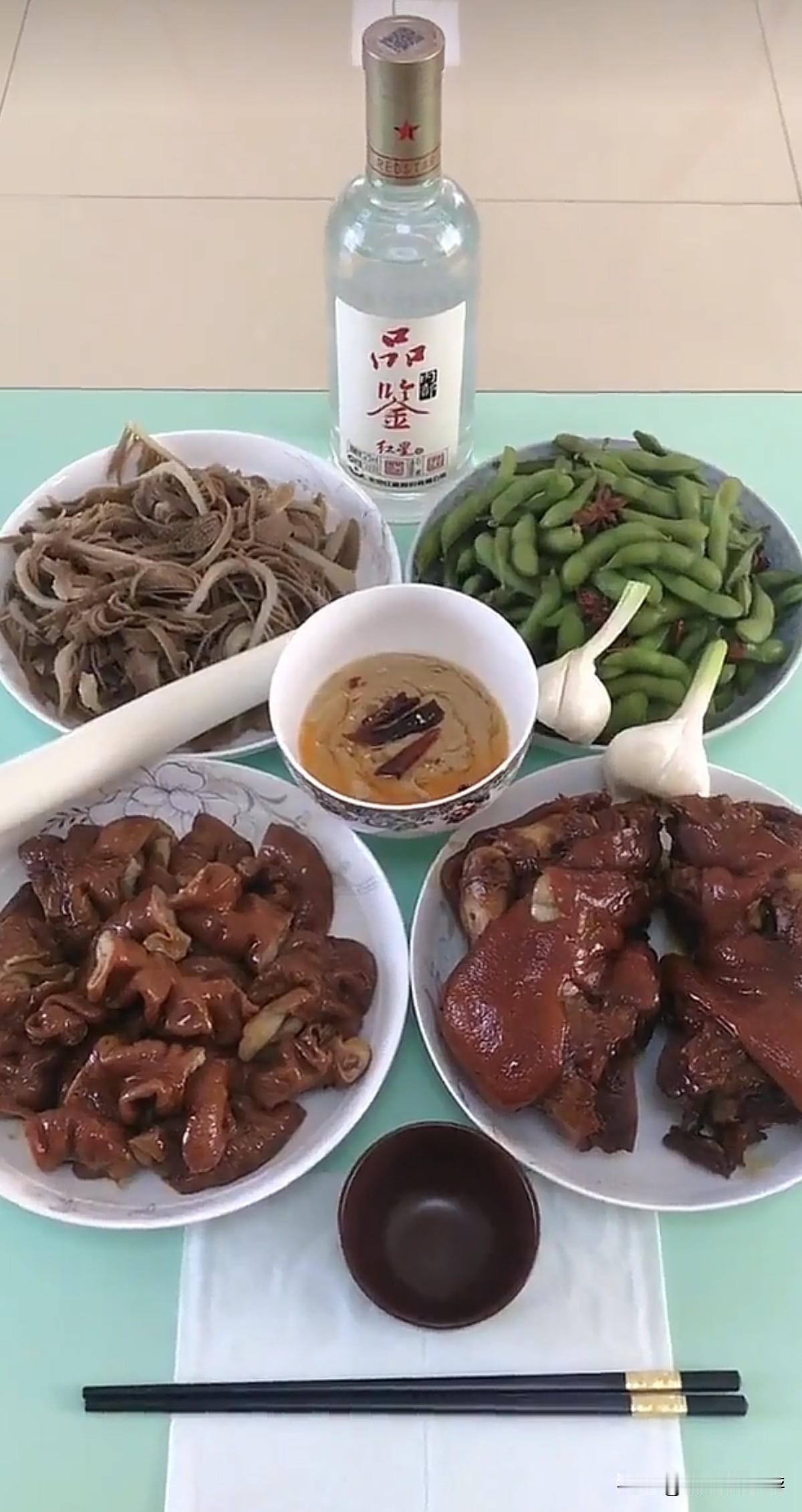 今晚必须喝一杯，自己做电商3年，把之前做生意赔的所有外债，贷款，共计90个，今天