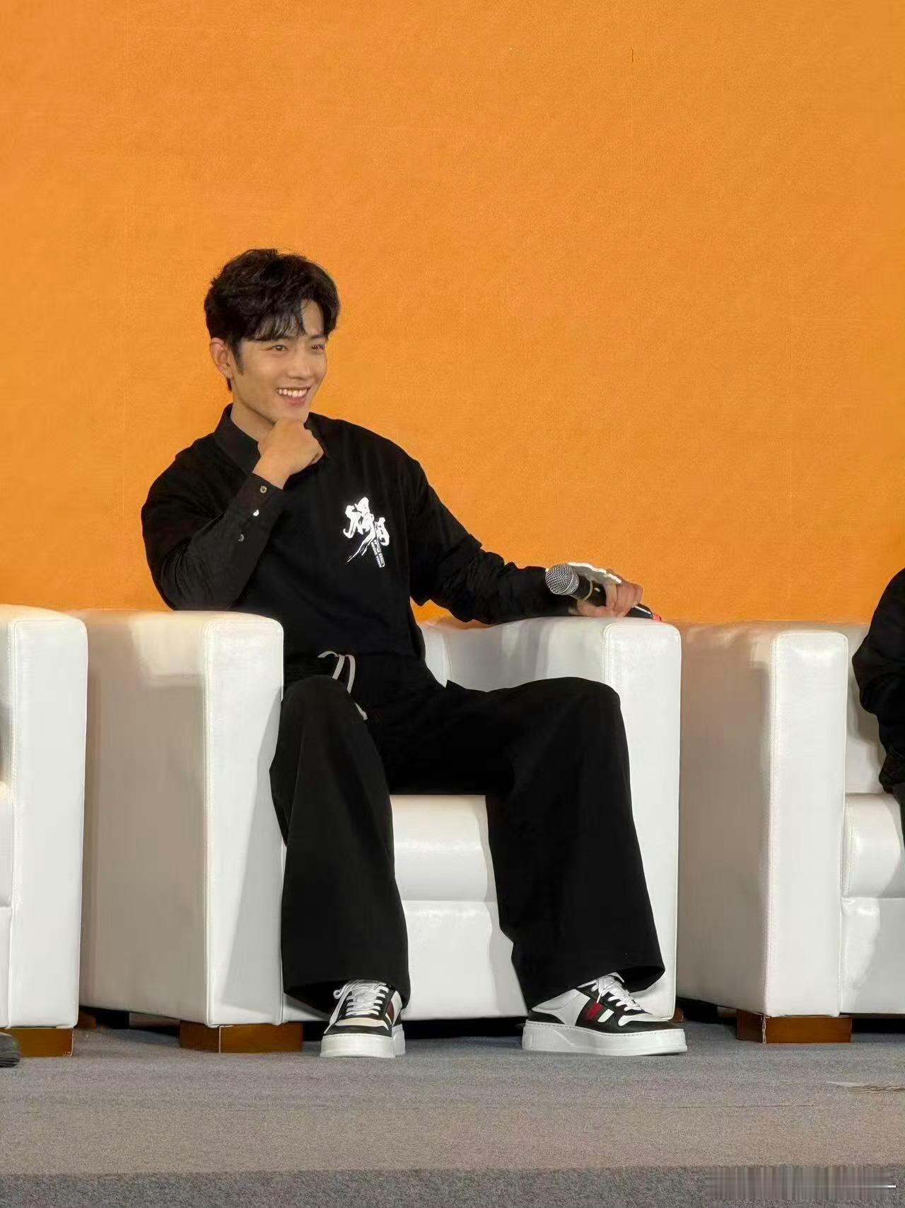 肖战就是全世界最甜的宝贝！！！