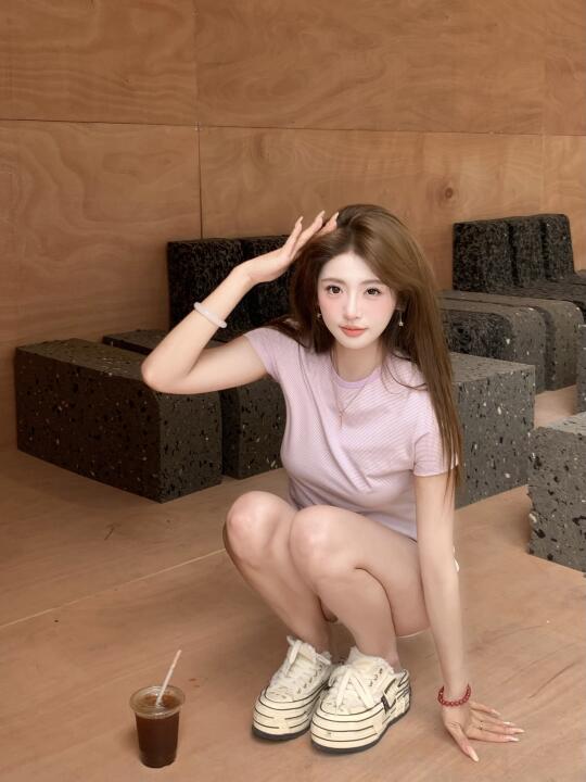 春天要穿粉色🌸