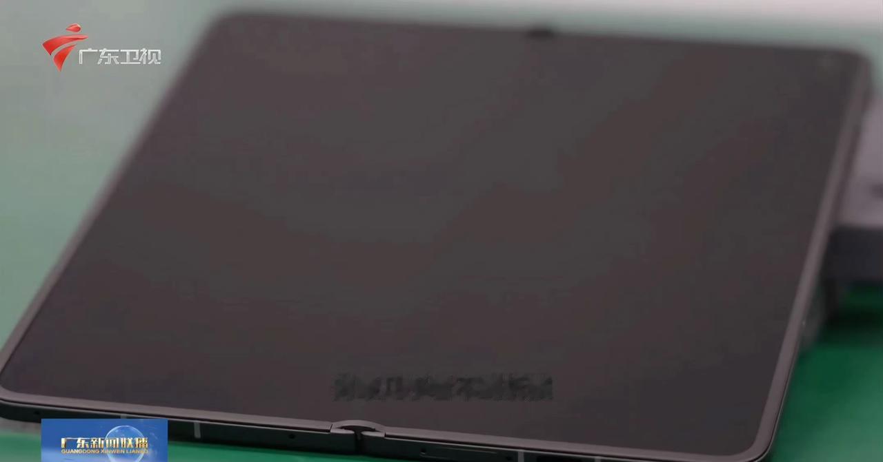 OPPO Find N6折痕控制得确实非常优秀，肉眼几乎看不到啊！！！但销量肯定