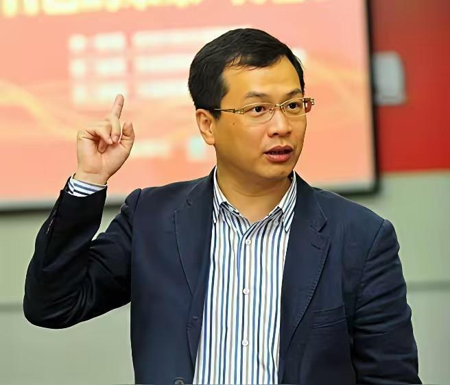 劝罗智强与张亚中，不要再选了，赶紧退选，宣布支持郑丽文吧！
 
在我看来，如何能