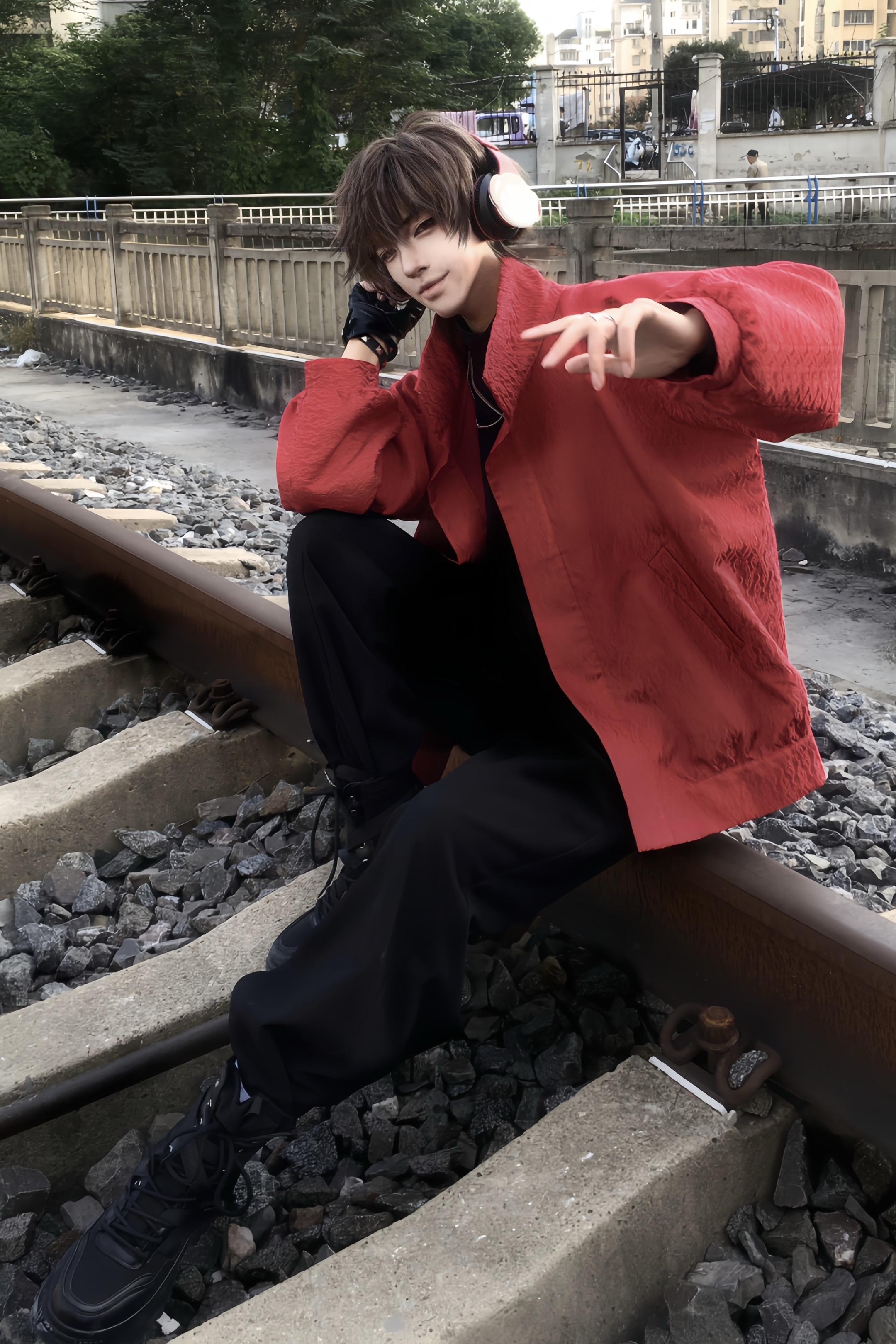 没有故意耍帅 有些气质与生俱来。