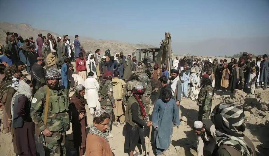 真主党攻入以色列本土，占领以色列北部中心城市，取得历史性突破。
 
这次真主党不