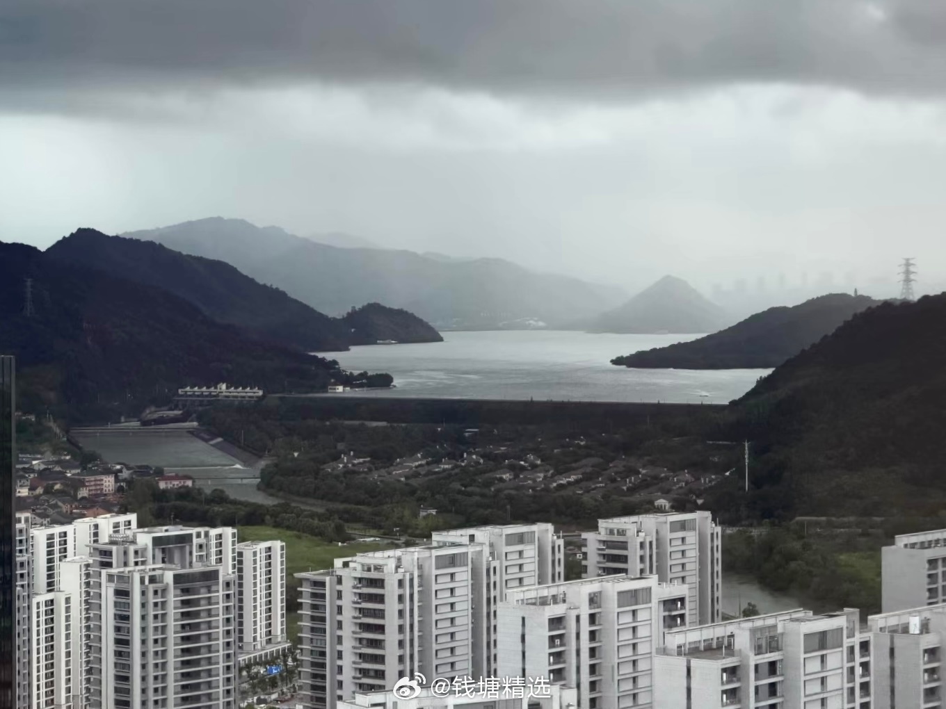今天的青山湖，来自©️小也yeah 的记录。 