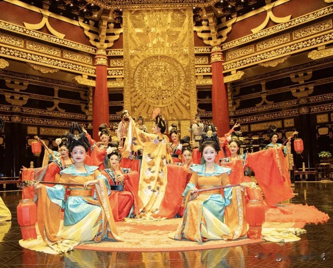 【唐潮迎新岁主题活动今日开启！】元旦 假期期间，