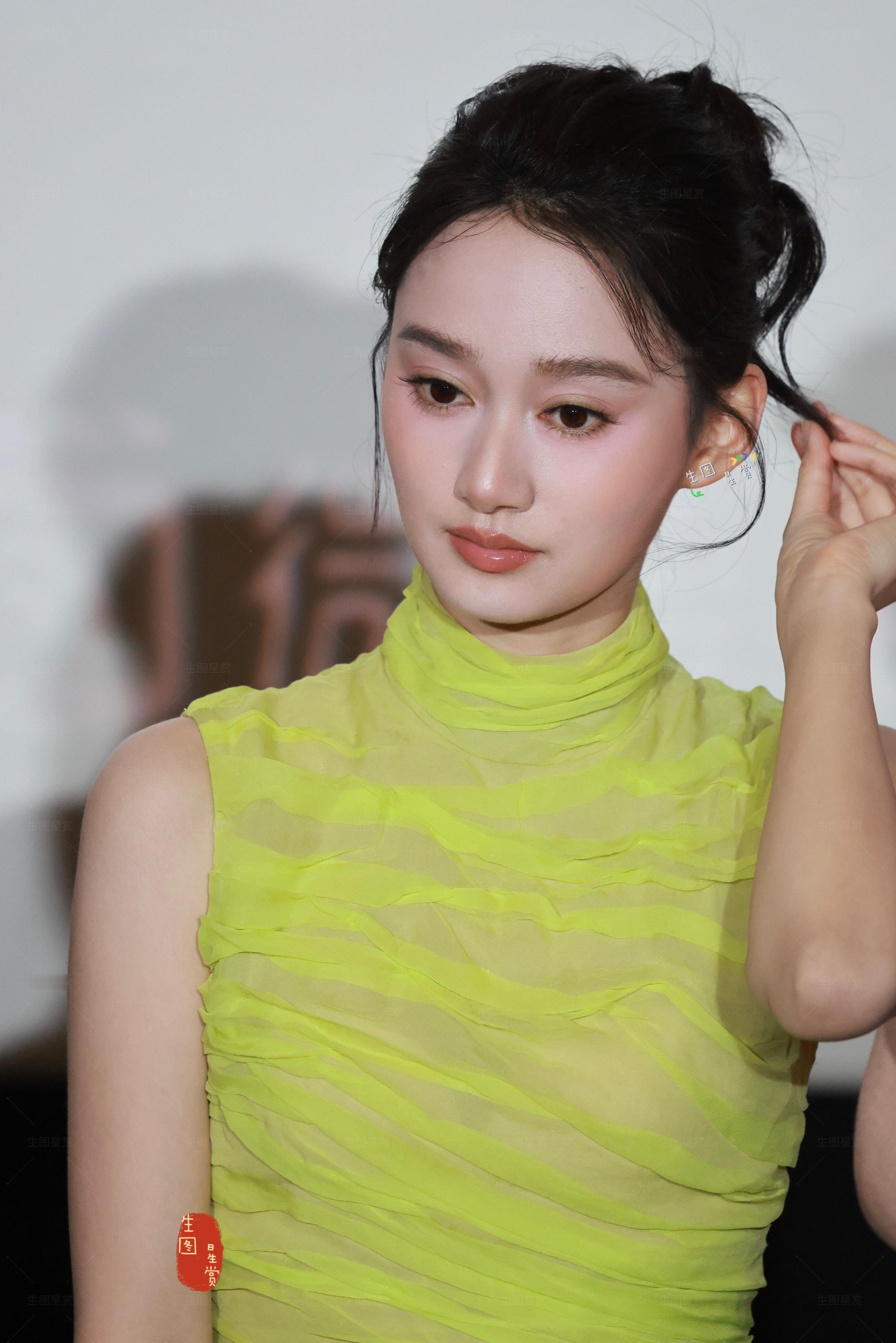 一眼明媚纯美的夏梦🍃夏梦冰湖重生追剧团生图夏梦赵淳儿