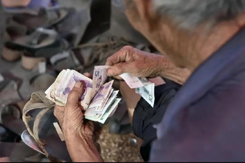 国家聚焦农民养老，大力提高养老金待遇，2025年以后农民养老金能领多少钱？国家最