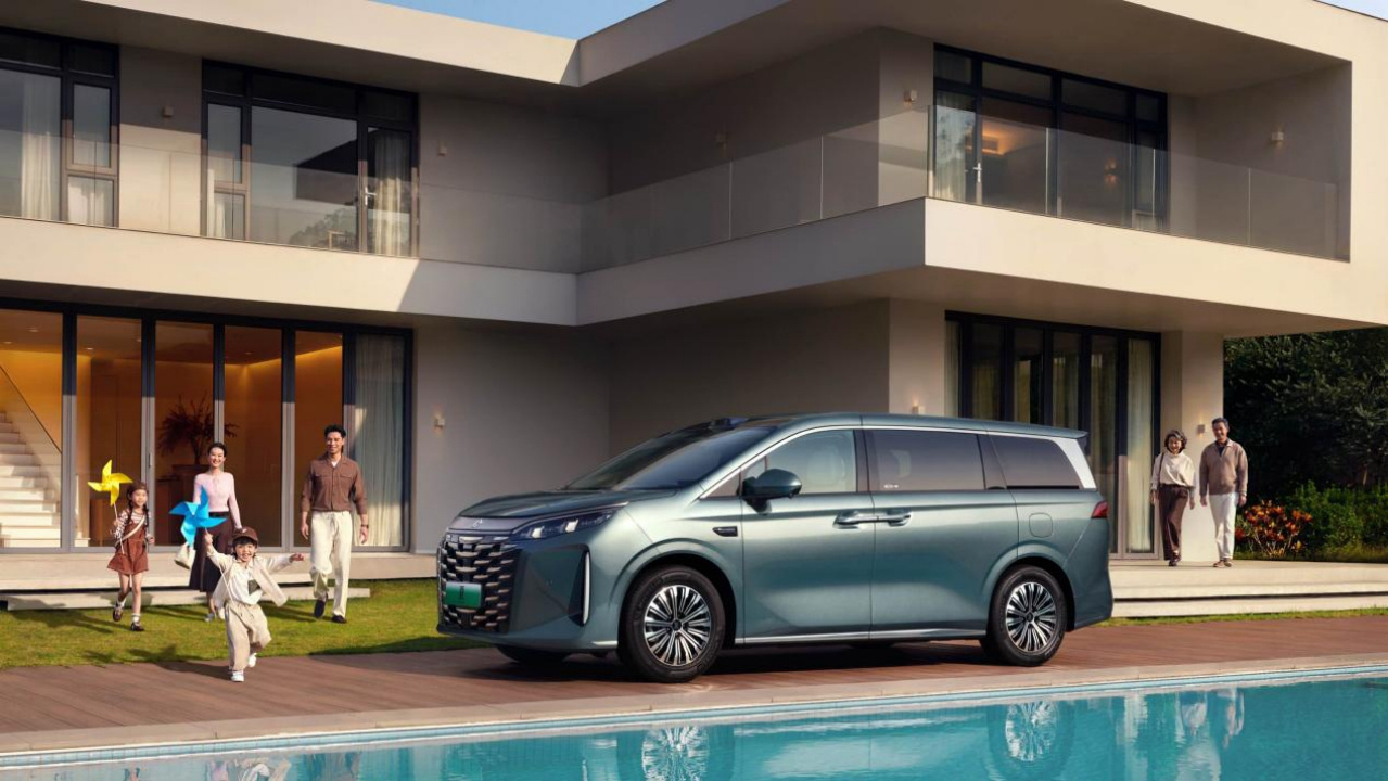2026款夏以“智能座驾终极满足”为内核，悄然融入家庭生活的每个细节。从天神之眼
