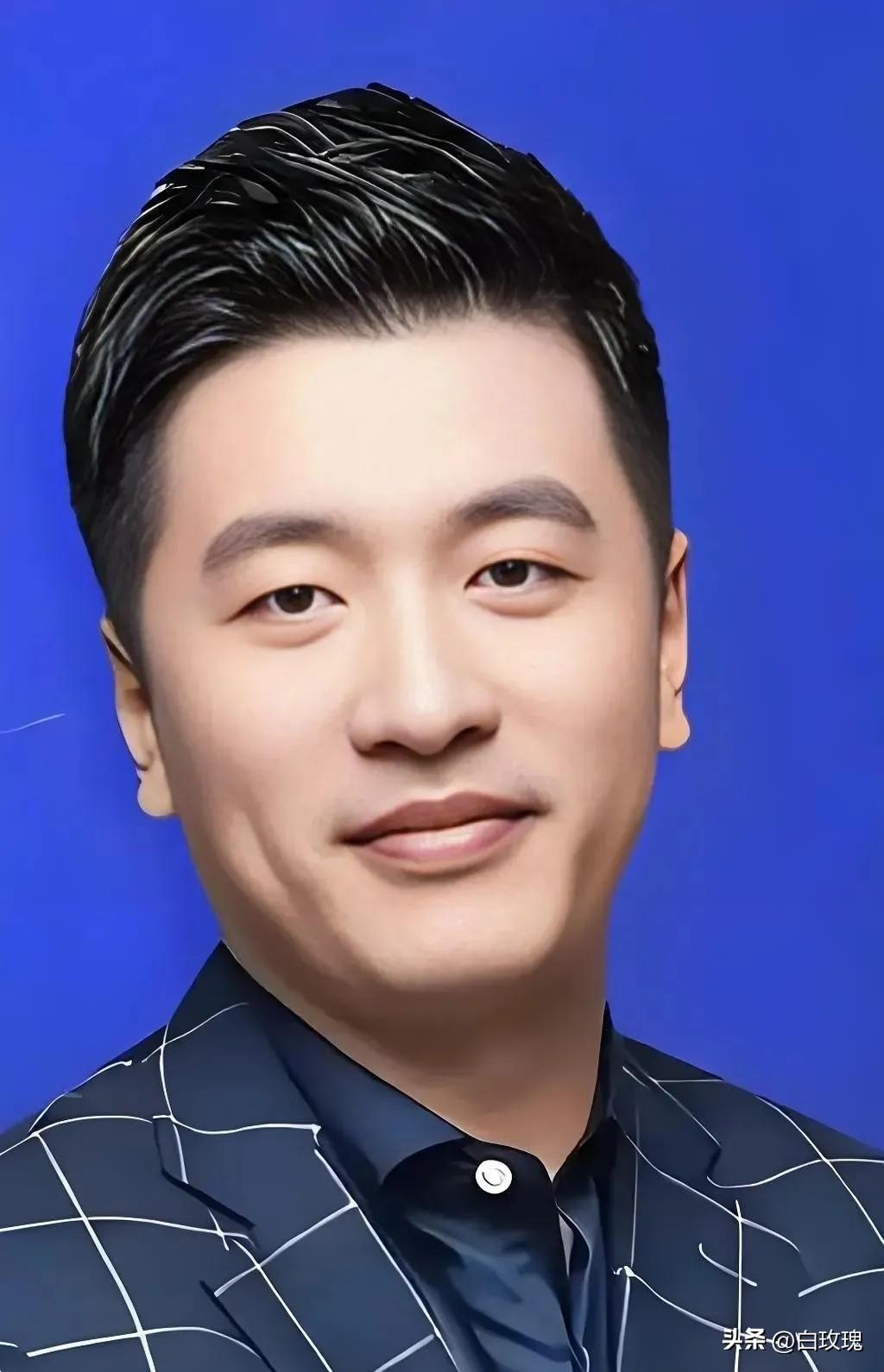 我在猎头公司上班的兄弟，
他告诉我，
张雪峰说的几乎全是真实的现实，因为我们普通