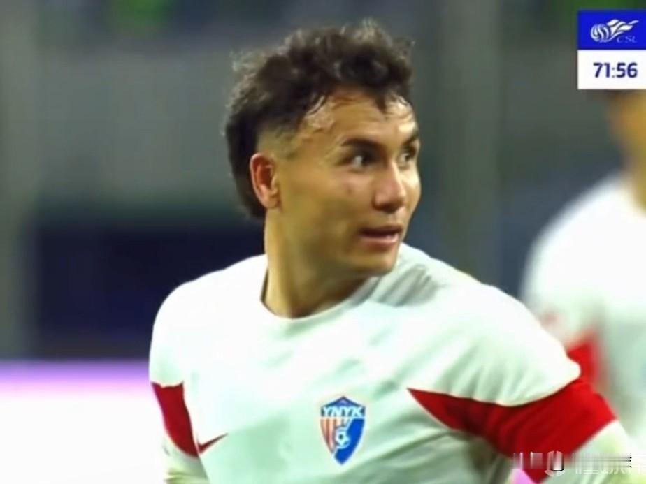 迪力穆拉提将自由身加盟辽宁铁人…云南玉昆边后卫迪力穆拉提将自由身加盟辽宁铁人，这