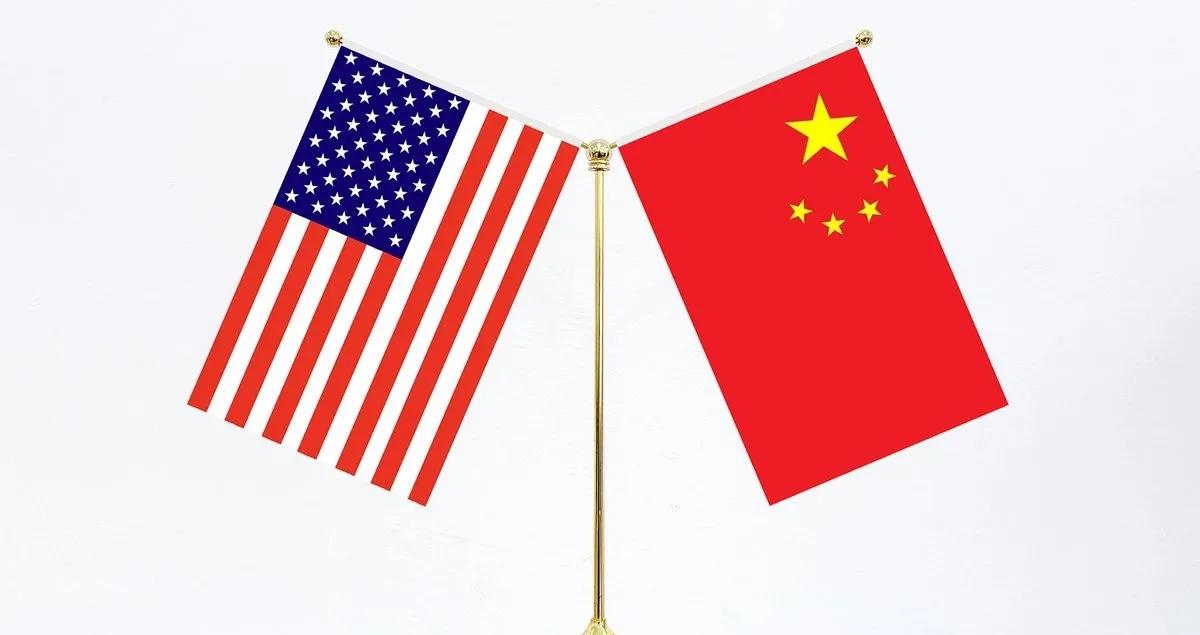 美国终于尝到中国的厉害了。
当地时间10月12日，美国全国公共广播电台报道了一条
